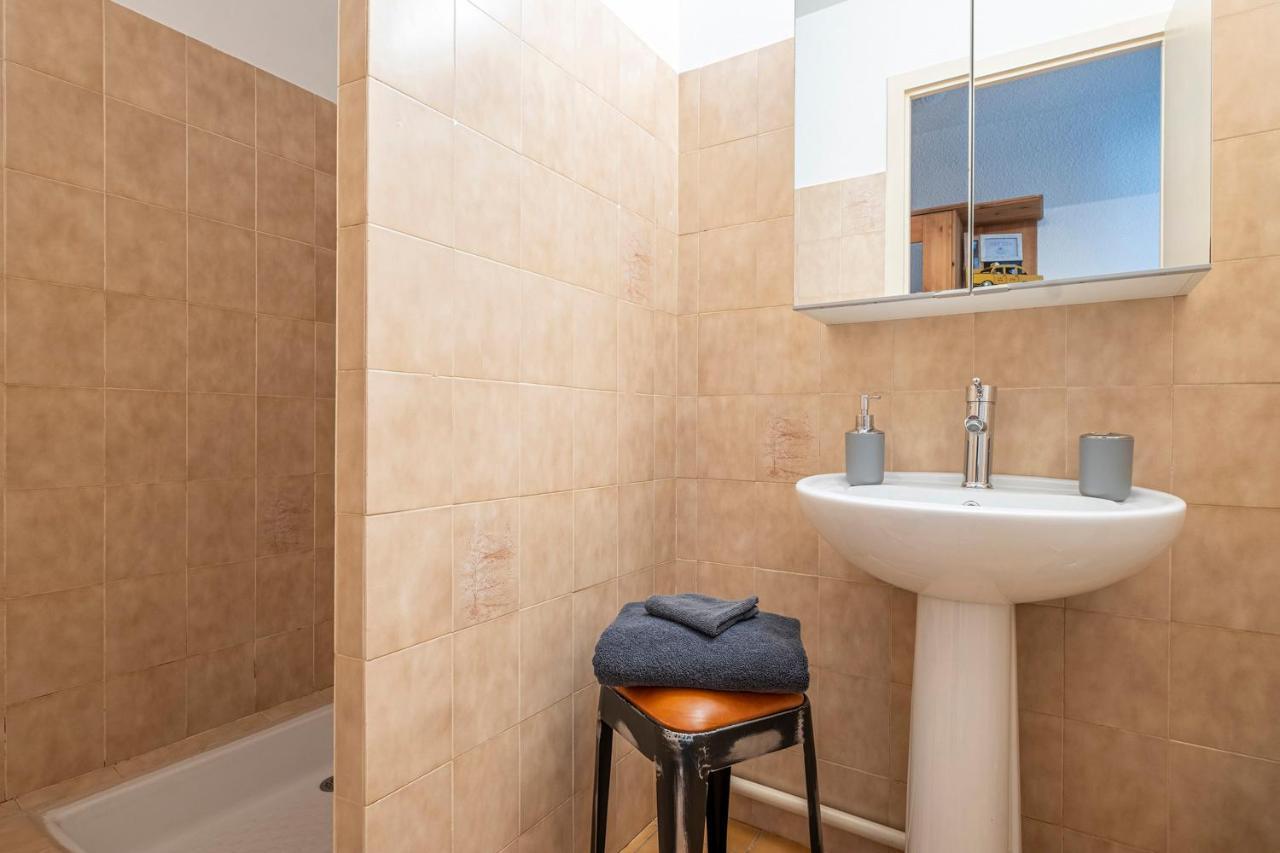 Sapi Happy Sunny Flat With A Garden Apartment Chamonix ภายนอก รูปภาพ